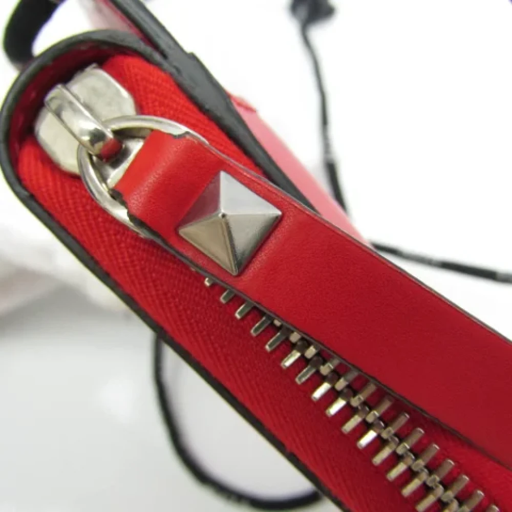 Valentino Vintage Pre-owned Leather wallets Red Dames