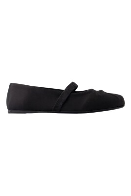 black-synthetic-ballerinas-with-round-toe