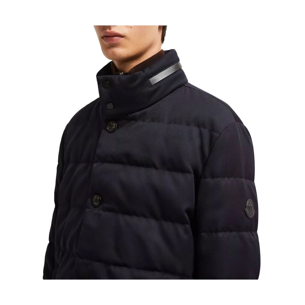 Moncler Stijlvolle wollen jas met verborgen capuchon Blue Heren