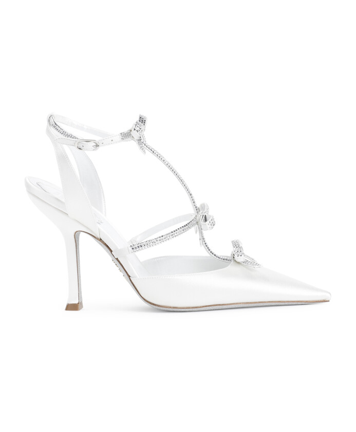 escarpins-blancs-en-satin-style-elegant