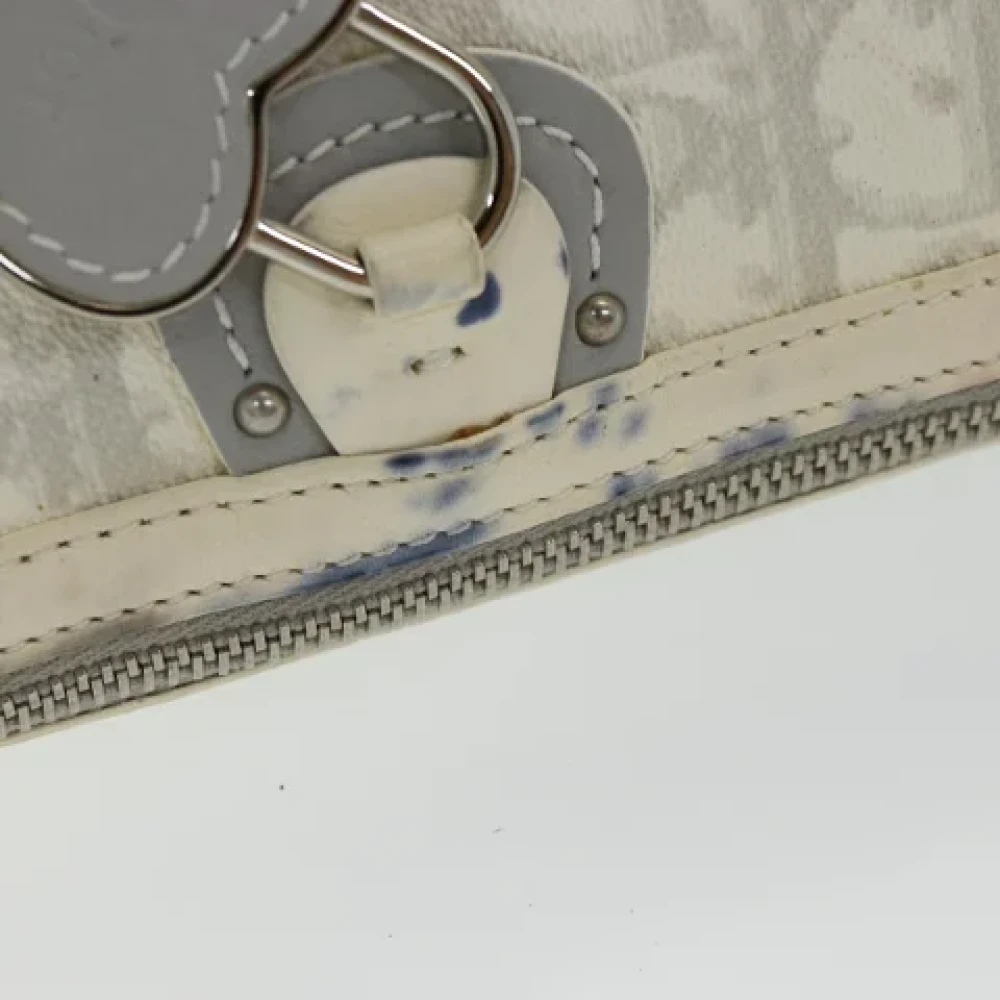 Dior Vintage Pre-owned Leather handbags White Dames