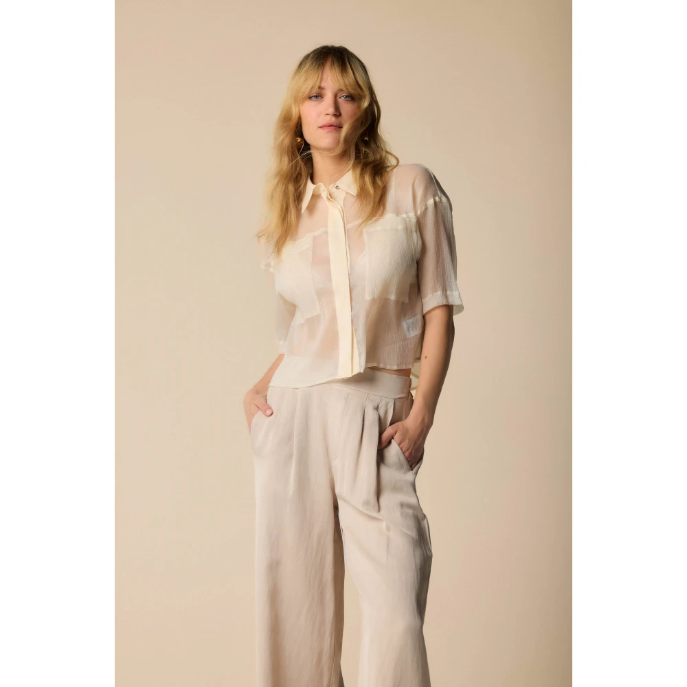 Kocca Stijlvolle Overhemden voor elke gelegenheid Beige Dames