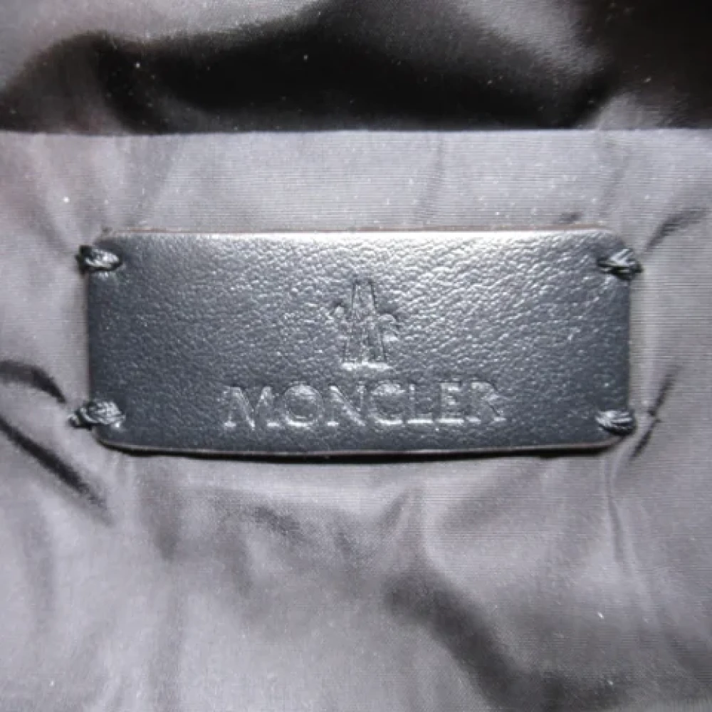 Moncler Pre-owned Fabric shoulder-bags Black Dames