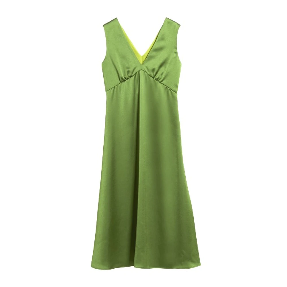 Max Mara Groene mouwloze jurk in glanzend satijn Green Dames