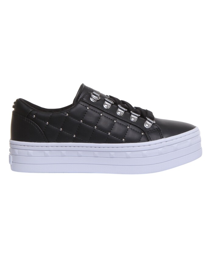 studded-quilted-casual-sneakers