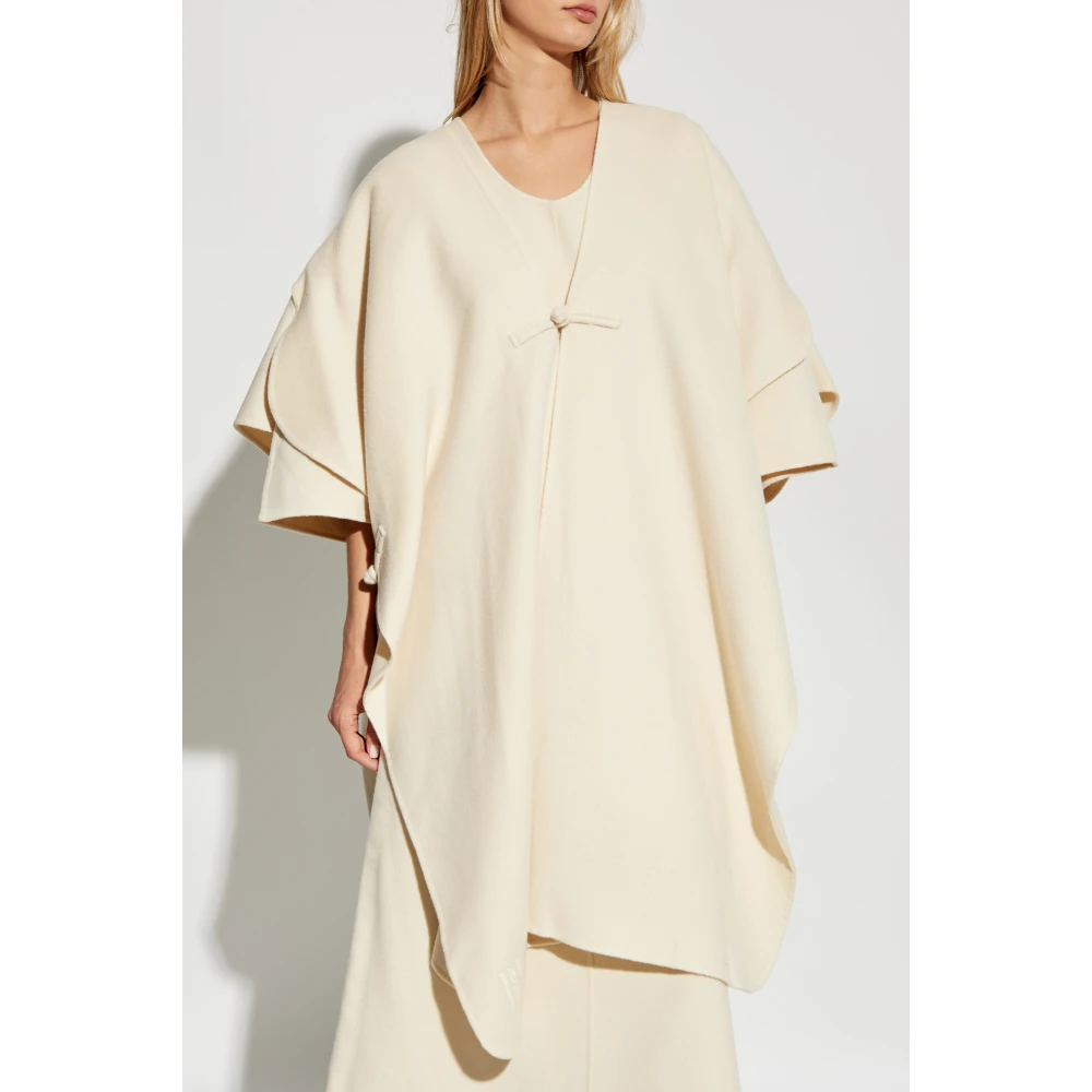 By Malene Birger Poncho Robertas By Herenne Birger Beige Dames