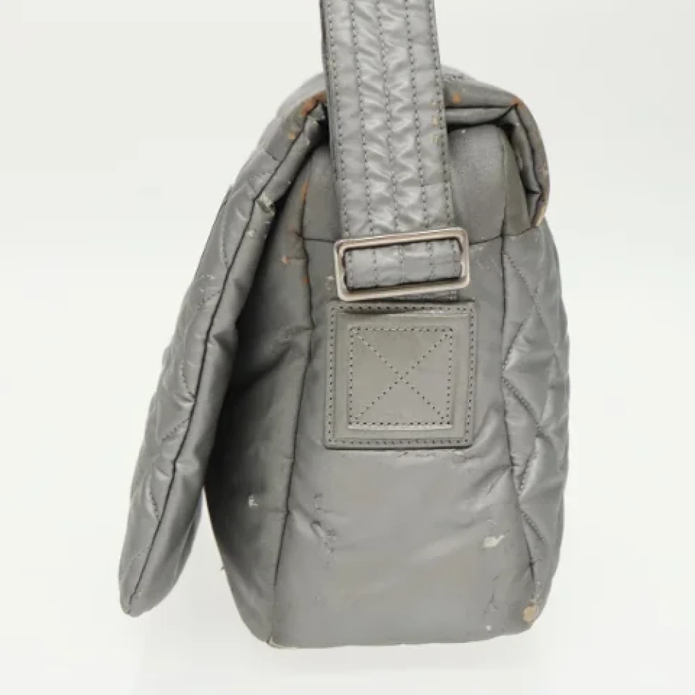Chanel Vintage Pre-owned Canvas chanel-bags Gray Dames