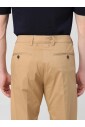 chinos-classiques-coupe-decontractee