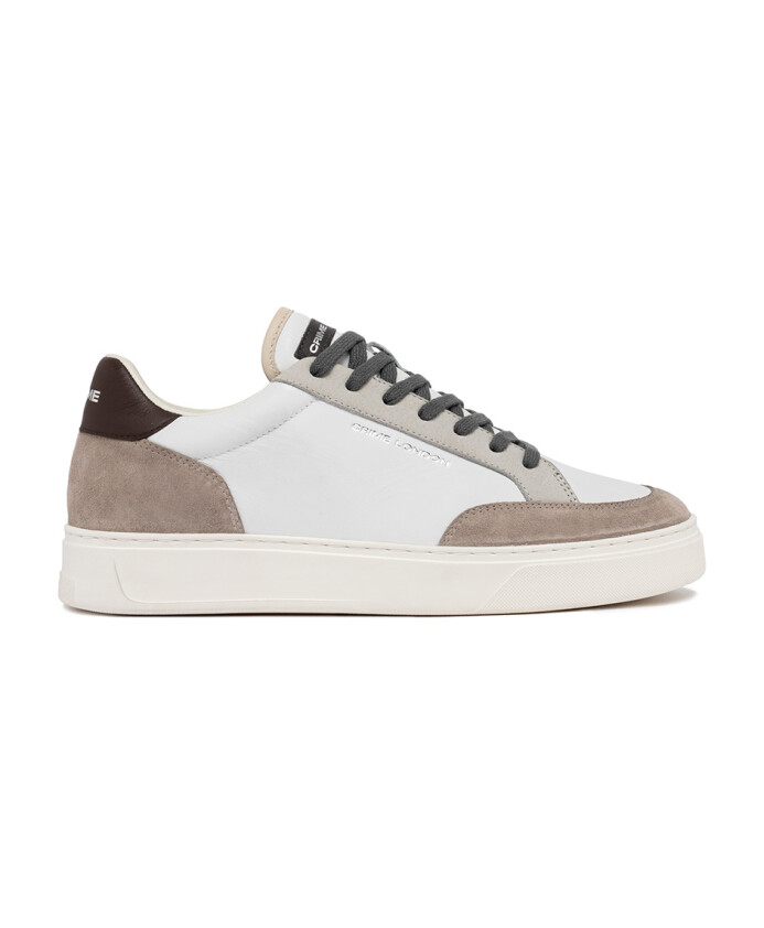 sneakers-blanches-en-cuir-avec-details-en-daim