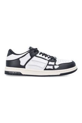 sneakers-noires-blanches-skel-top-basses