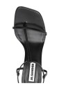 sandale-en-cuir-noir-fabriquee-en-italie