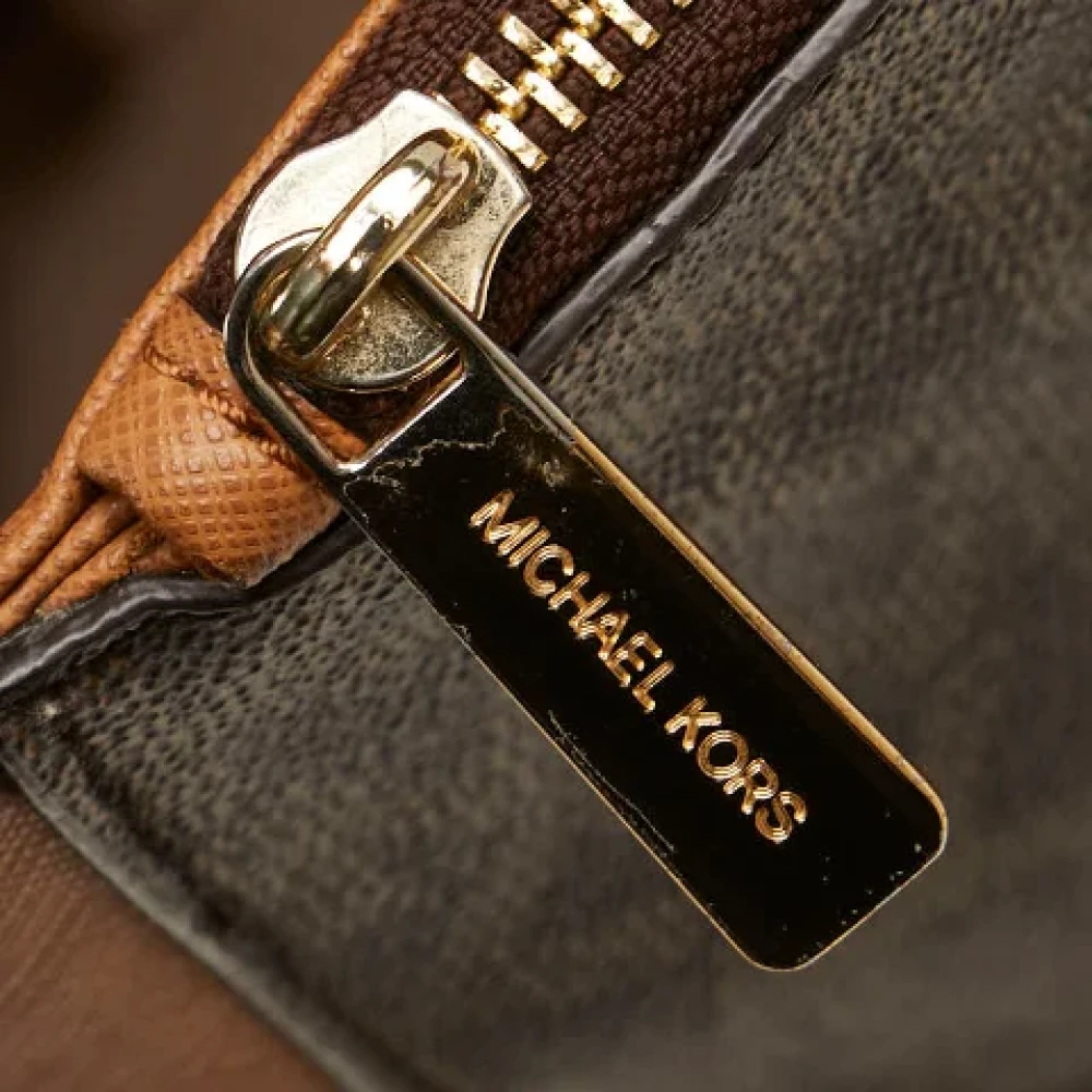 Michael Kors Pre-owned Canvas handbags Brown Dames