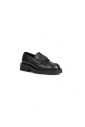 chaussure-plate-en-cuir-noir-collection
