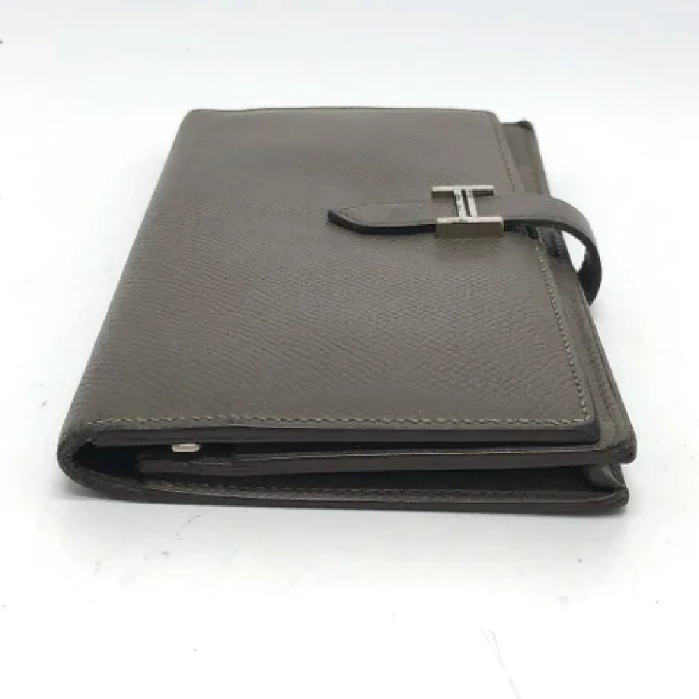 Hermès Vintage Pre-owned Leather wallets Gray Dames