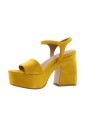 high-heel-sandals