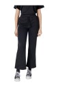 pantalon-en-coton-noir-a-ourlet-ouvert