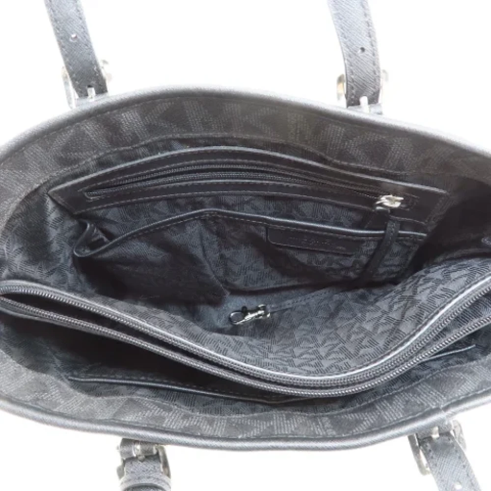 Michael Kors Pre-owned Leather handbags Black Dames
