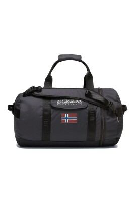 black-travel-bag-bering