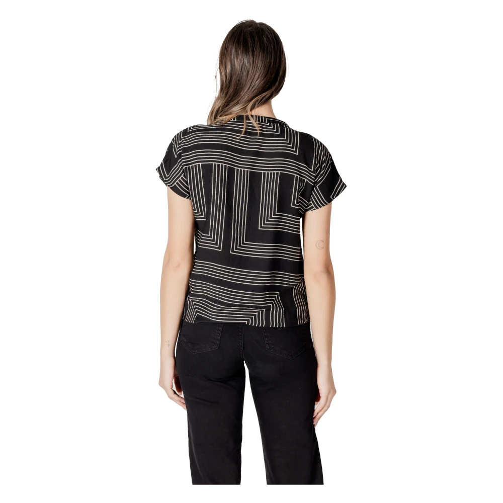 Jacqueline de Yong Moderne Geometrische V-Hals T-Shirt Black Dames