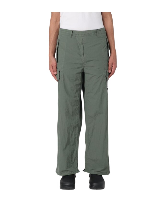 pantalon-cargo-vert-coupe-decontractee