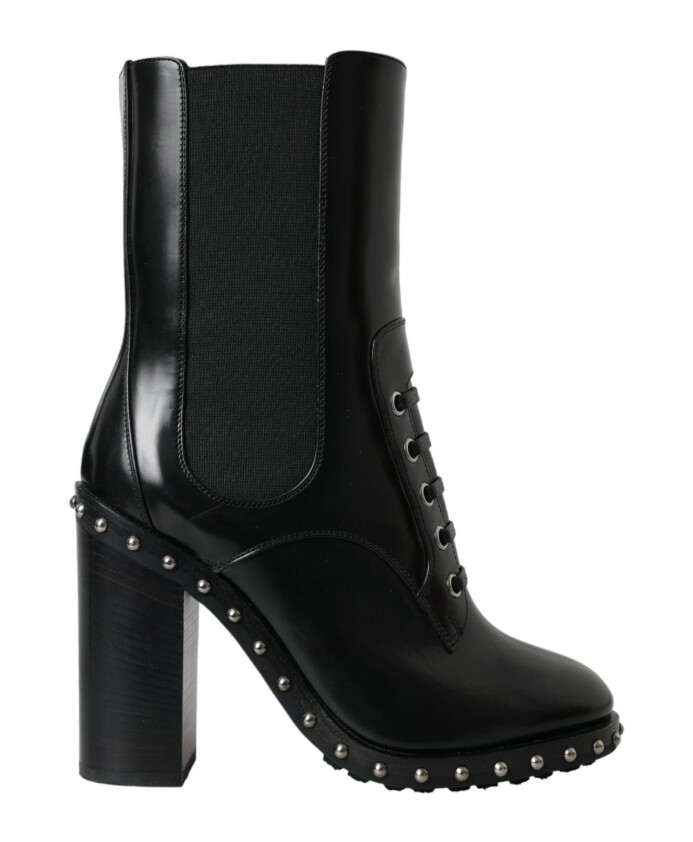 bottines-en-cuir-cloutees