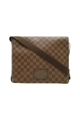 Pre-owned Damier Brooklyn MM Axelremsväska