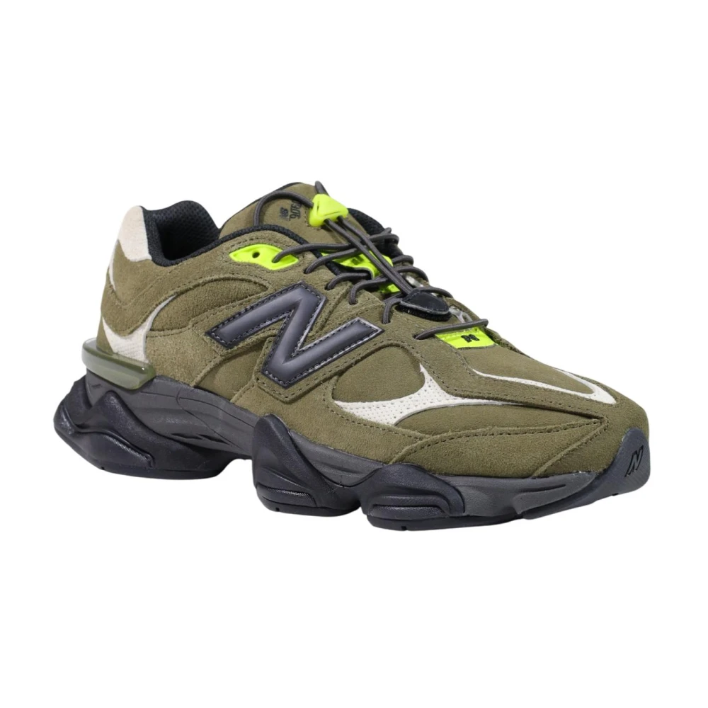 New Balance 9060 Sneakers
