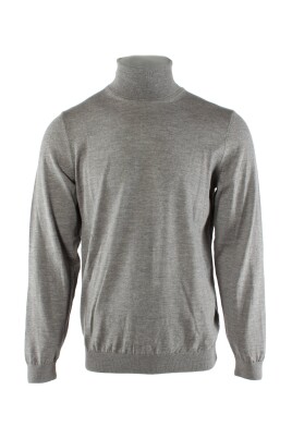 wool-turtleneck-sweater