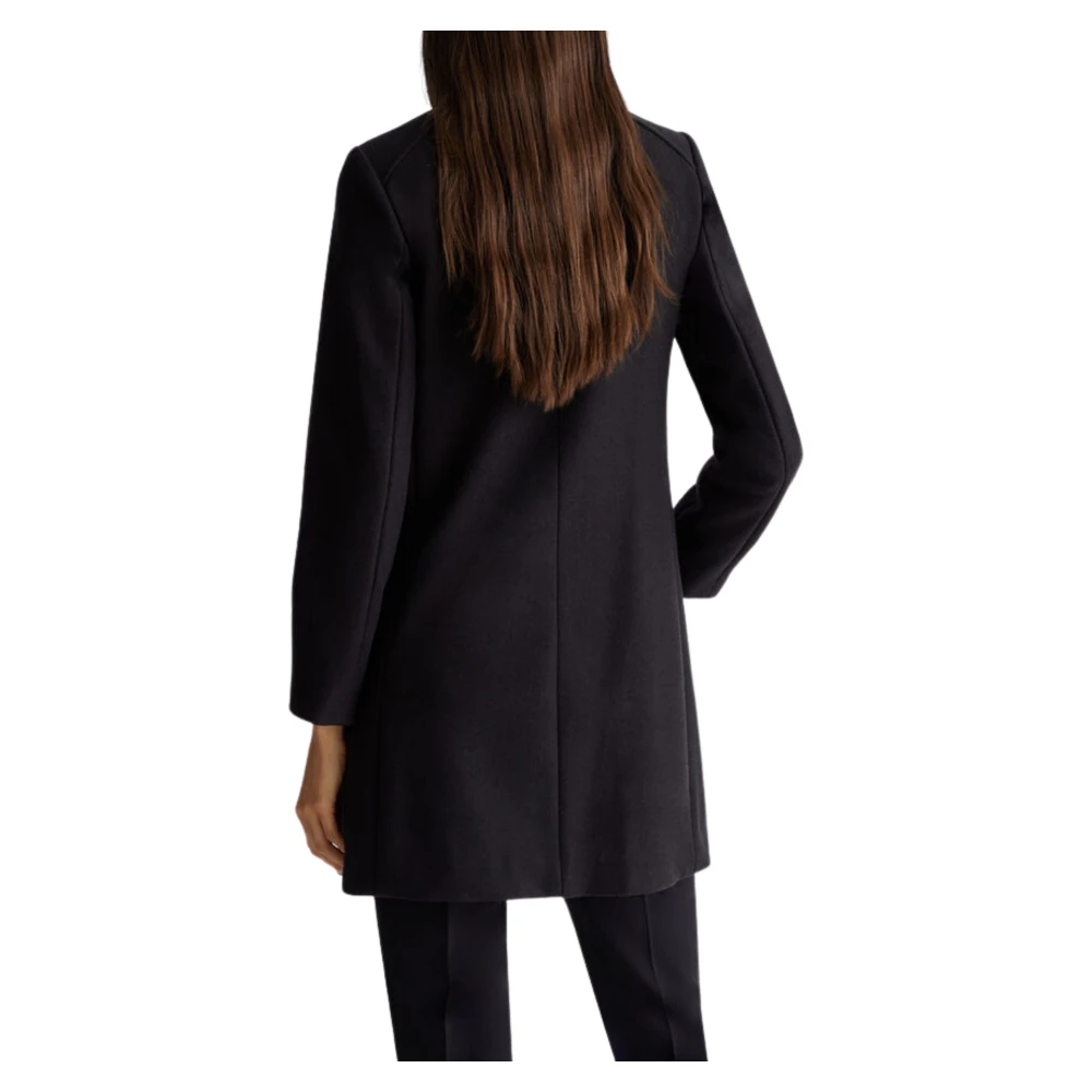 Liu Jo Zwarte Diagonale Sluiting Jas Black Dames