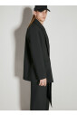 blazer-tailleur-avec-echarpe-integree