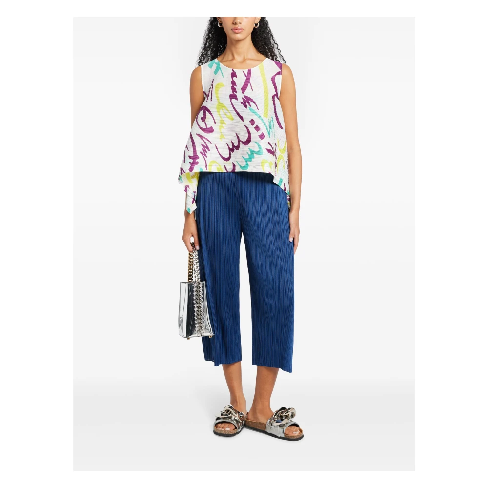 Issey Miyake Casual zwarte broek Blue Dames