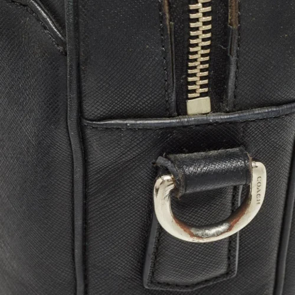 Coach Pre-owned Fabric handbags Black Dames