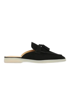 Lucrezia Mules