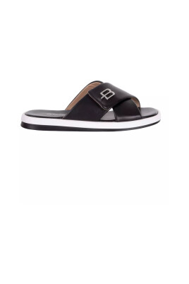 sandales-noires-pour-femmes