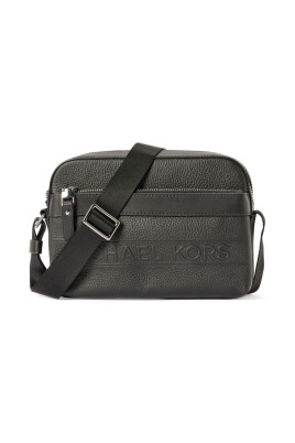 black-leather-crossbody-messenger-bag