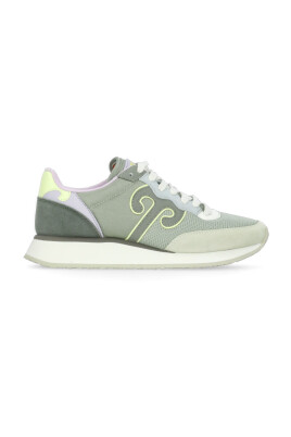green-leather-sneakers-with-ruyi-logo
