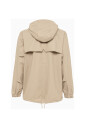 parka-courte-essential-aesthetics-a-de-pie