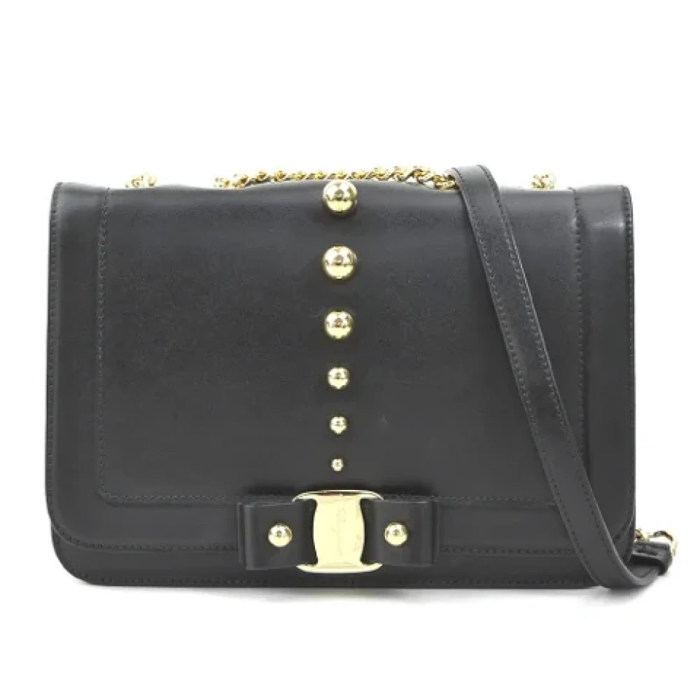 Salvatore Ferragamo Pre-owned Leather shoulder-bags Black Dames