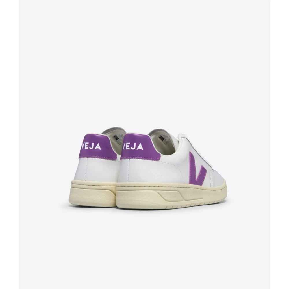 Veja Witte en Paarse Leren Sneakers White Dames