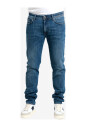 slim-fit-jeans