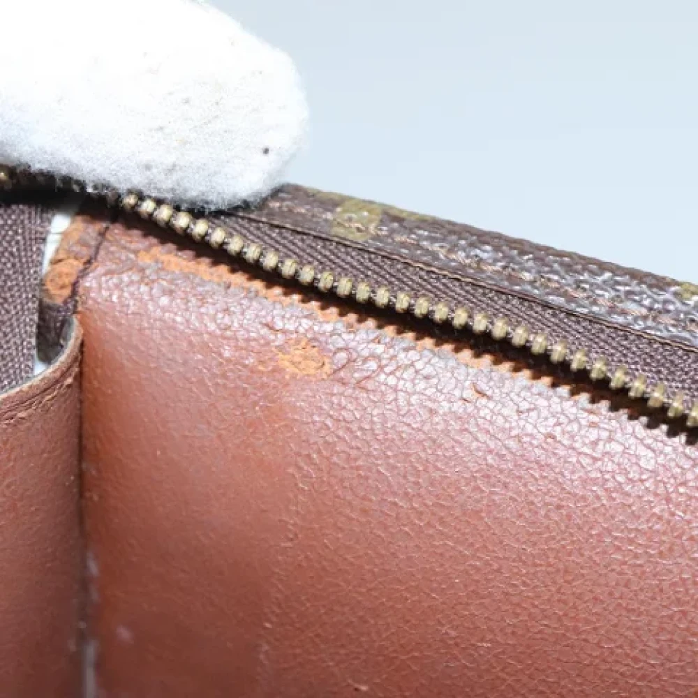Louis Vuitton Vintage Pre-owned Canvas pouches Brown Dames