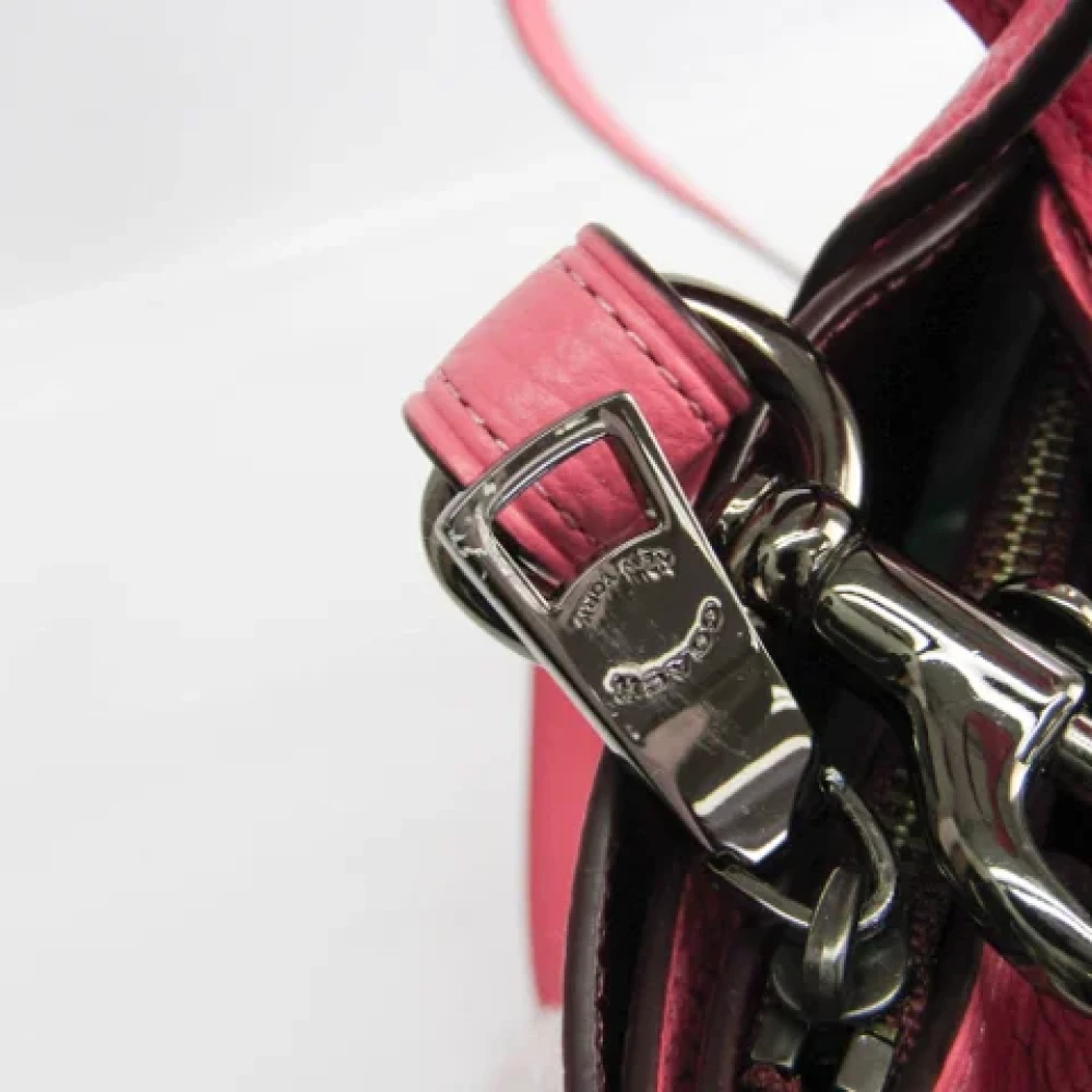 Coach Pre-owned Leather shoulder-bags Pink Dames