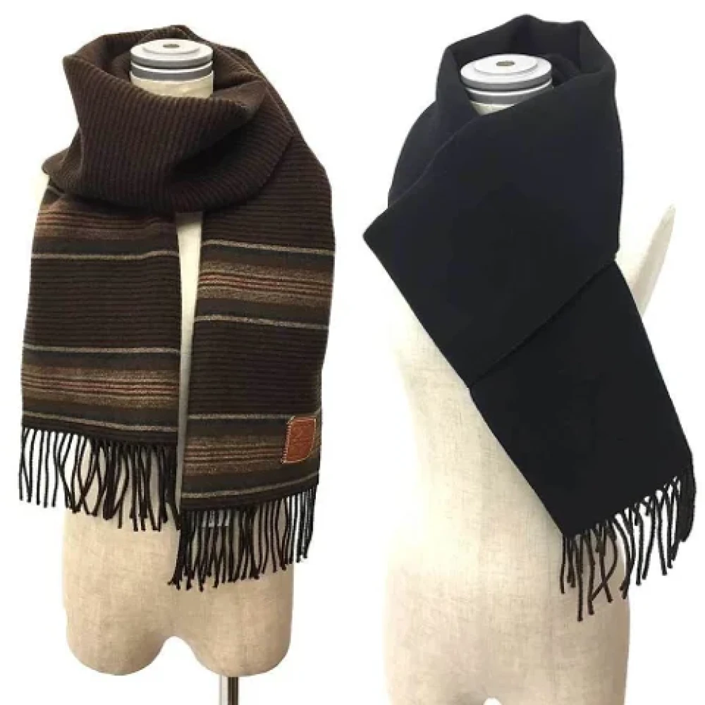 Loewe Pre-owned Leather scarves Brown Dames