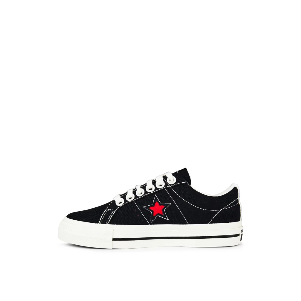 Comme des Garçons One Star OX