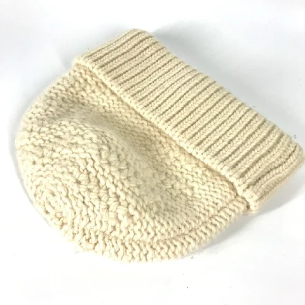 Louis Vuitton Vintage Pre-owned Wool hats White Dames