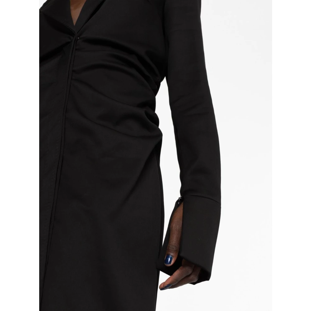 Tom Ford Zwarte getailleerde midi-jurk met peak revers Black Dames