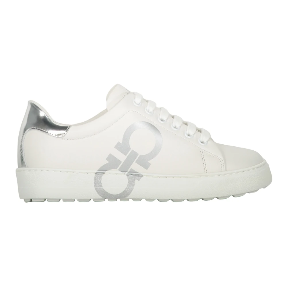 Ferragamo Lage leren sneakers met contrasterende hiel Dames Schoenen Wit