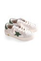 sneakers-en-cuir-blanc-avec-detail-vert