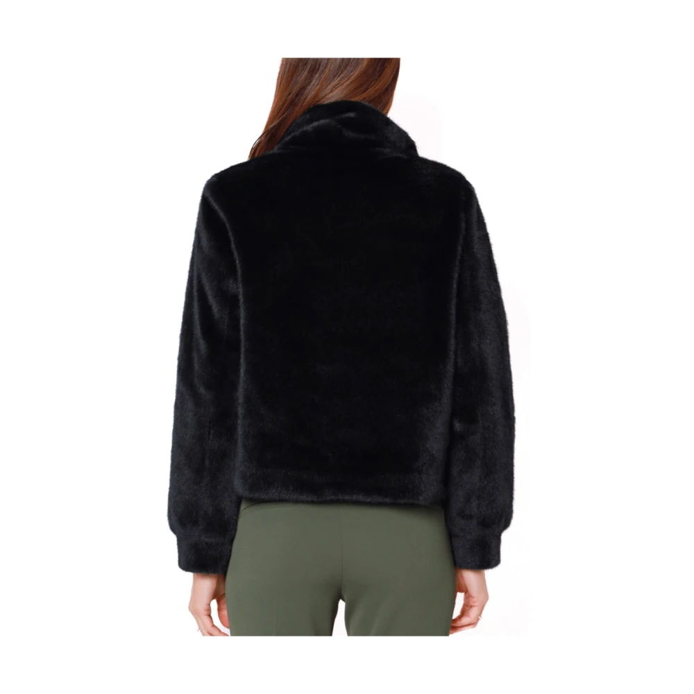 BomBoogie Korte Zwarte Nep Bontjas Black Dames