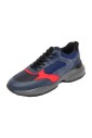 chaussures-en-cuir-tissu-interaction-avec-memory-foam